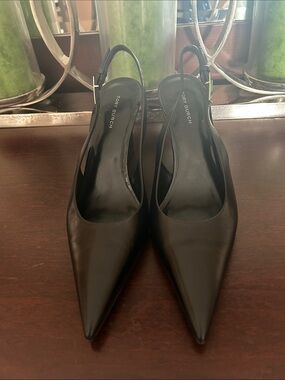 Tory Burch Black Pointed Toe Wedge Slingback Pumps